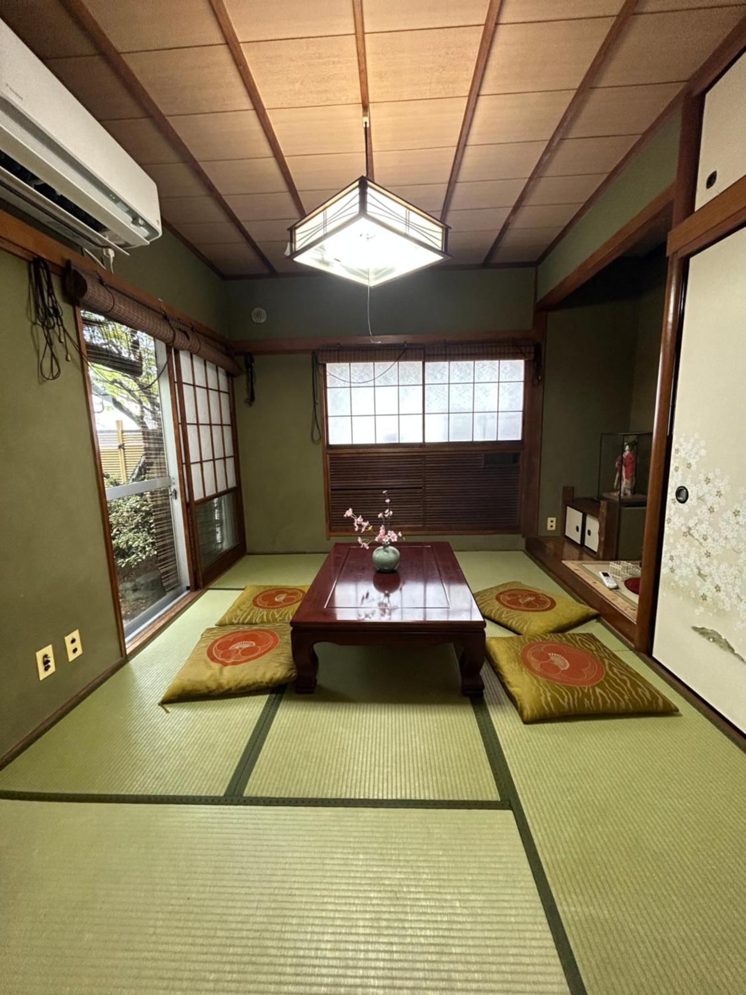 Shinjuku Shin-Okubo Japanese Style Inn Tokyo Exterior photo